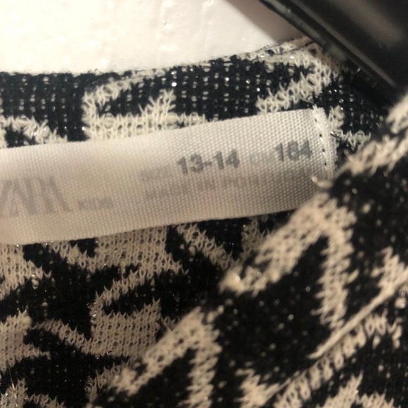 🔗Zara Patterned Dress ( Knee Length ) 🖤 - Picture 2 of 3